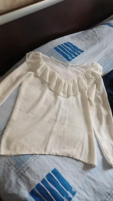 Другая женская одежда: Qadın bluzası – krem/ağ rəng - Model: Uzunqol, dairəvi yaxalı - — 1