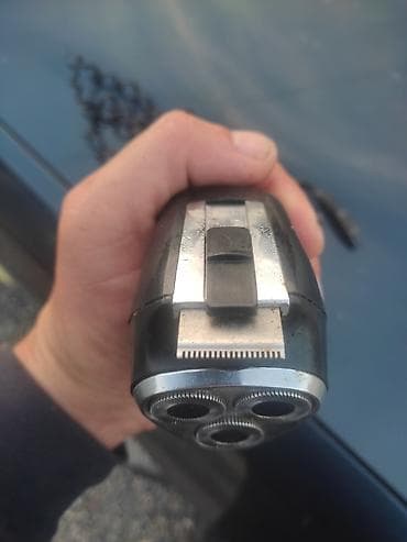 ən guclu tarakan dərmanı: Elektrik üzqırxan — 3