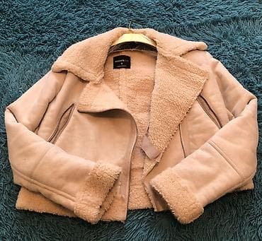 Salam gödəkcə satılır. Alınıb razmer balaca olduğu üçün istifadə