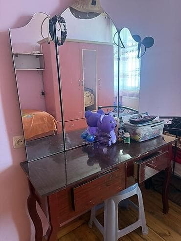 ref: Uşaq/yeniyetmə otağı üçün mebel dəsti - 3 qapılı paltar şkafı: ortada — 4
