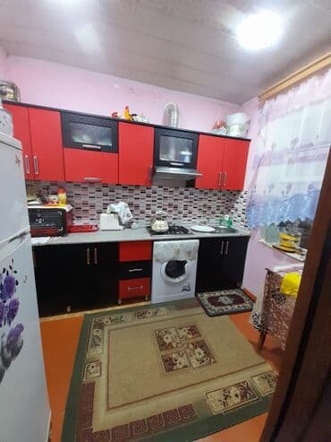 3 otaqlı, 100 kv. m, Orta təmir