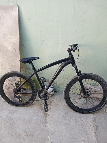 Автозапчасти: 26 liq velodu surulmur deye satiram. Arxa kamerasi desilib usdunde — 3