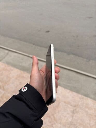 prosesor: IPhone 11, 64 GB, Ağ, Face ID — 2