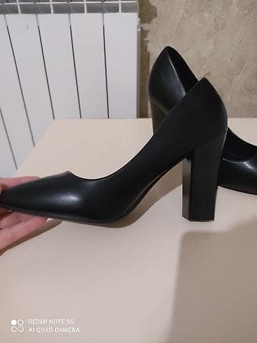 bal qoz qarisimi: Tuflilər, Ölçü: 40, rəng - Qara, İşlənmiş — 3