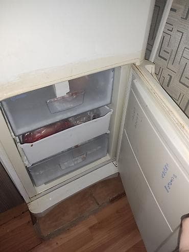 soyuducu bine: 2 qapılı Indesit Soyuducu Satılır, rəng - Ağ — 4