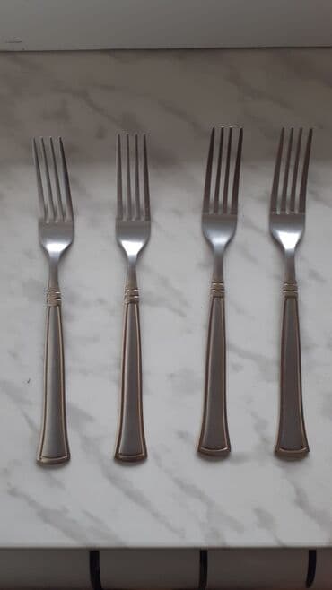 çəngəl qaşıq dəstləri: Cengel 1 manat — 1