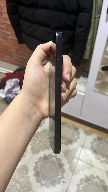 Kompüter, noutbuk və planşetlər: Poco M6, 256 GB, rəng - Qara, Sensor — 3