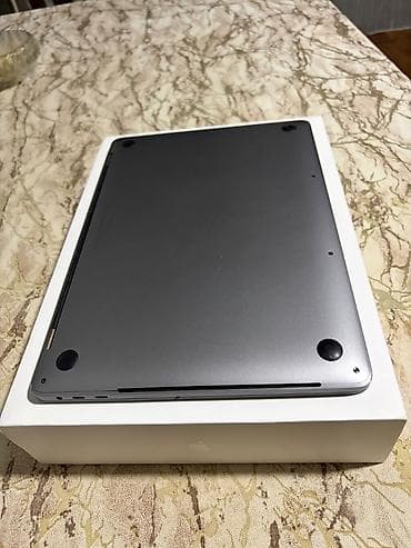 iphone 12 pro adapter: MacBook Pro 13-inch, 2020, Four Thunderbolt 3 ports. 16 ram, 1 tb — 7