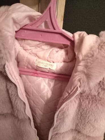 Tüklü jlet satılır 1dəfəm geyinilib təzə kimindir razində akkordun