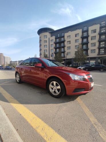 wevralit kruz: Chevrolet Cruze: 1.4 l | 2013 il 198000 km Sedan — 6