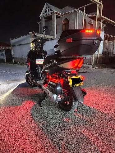 bmw e36 stop: Salam moped satilir 125 kub pulsavoy beyin hec bir problemi yoxdur — 2