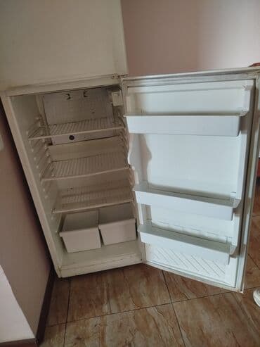 xarab soyuducu: İkiqat kameralı soyuducu - Yuxarıda ayrıca dondurucu bölmə - Aşağıda — 1