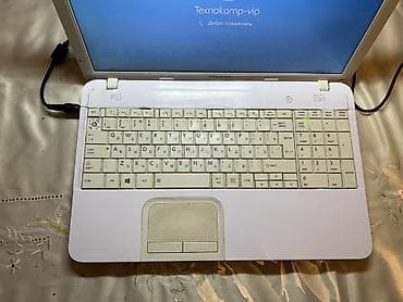 купить игровой компьютер бу: Toshiba noutbuk Yaddaş 300 /500 Sadəcə tacında kasma var mausla — 4