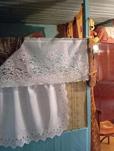 visnovkada torpaq satilir: Satılır: həyətli kənd evi Xüsusiyyətlər: - Bir mərtəbəli, taxta — 6