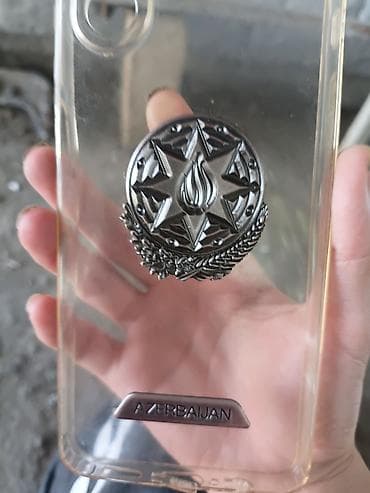 Техника и электроника: Şəffaf telefon qılıfı – üzərində metal emblem və “Azerbaijan” yazısı 5 — 2