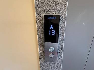 Mənzillər: 3 otaqlı, Yeni tikili, 126 kv. m — 5