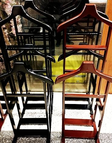 Taxta dəbli geyim asqısı/valet stendi ünvan AMAY ticarət mərkəzi ağ