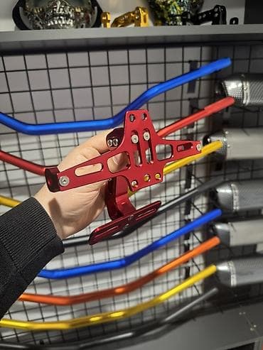 evakuator nomresi: Motosiklet üçün universal nömrə nişanı dayağı - Material — 3