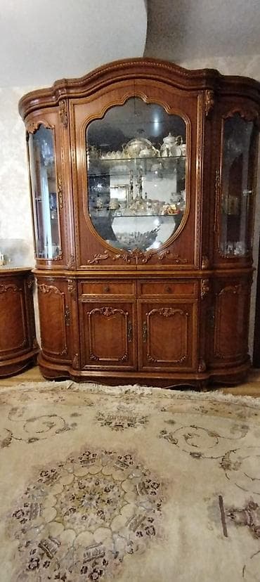 набор инструментов: Klassik üslubda qonaq otağı mebel dəsti. Unvan Bakixanov. Yeni — 3