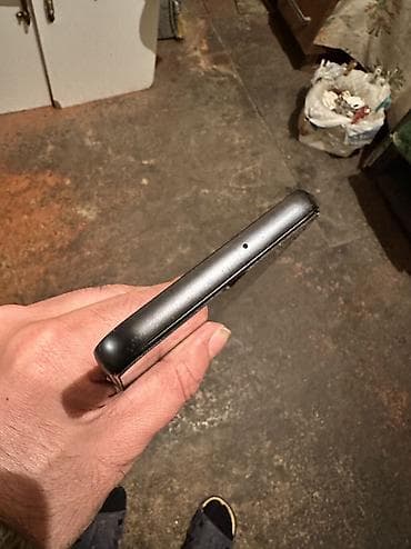 adaptırlar: Samsung Galaxy A24 4G, 128 GB, rəng - Qara, Barmaq izi — 10