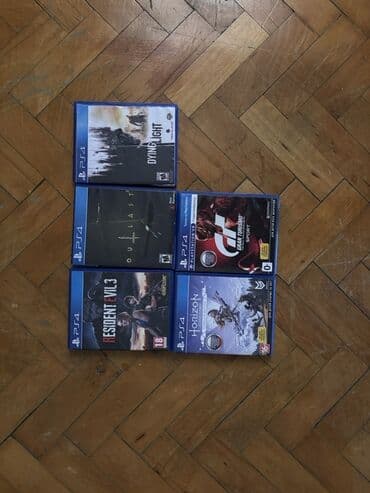 horizon zero dawn: Ps4 və ps5 üçün oyunlar Resident evil 3- 15 azn(sadecə ps5 de işləyir — 1