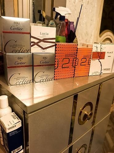 a e vitamini krem: 50 m ve 100 ml.etirler adlari.usdunde var her cur etirler yenidir 7 — 4