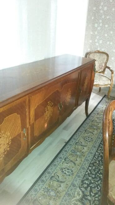 fırlanan stollar: İşlənmiş, Masa və oturacaqlar, Komod, Jurnal masası, Kredit yoxdur — 14