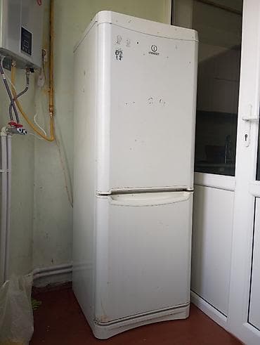indesit холодильник: Б/у 2 двери Indesit Холодильник Продажа, цвет - Белый, Встраиваемый — 2