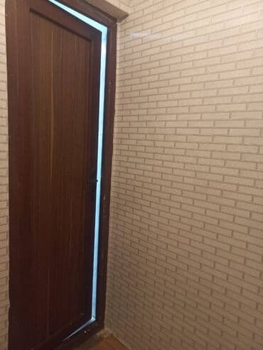 1 комнатная квартира снять: Razində tolkuckaya yaxin 5 mertebeli binanın 4-cu mərtəbəsində — 3