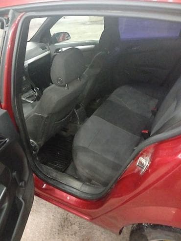 Nəqliyyat: Opel Astra H, 5 qapılı hetçbek - Mühərrik: ECOTEC benzin, 4 silindr - — 6