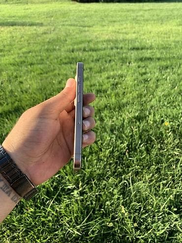apple 5 s: IPhone 16 Pro, 128 GB, Gümüşü — 5