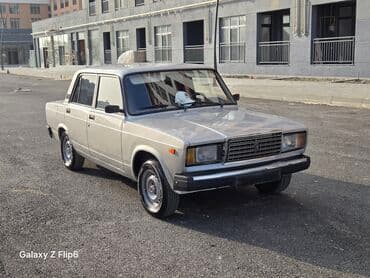 pilus masin: VAZ (LADA) 2107: 1.6 l | 2001 il 67405 km Sedan — 1