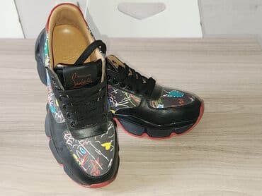 женские кеды сникерсы: Размер: 37, цвет - Черный, Новый — 1