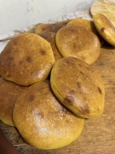 Ləpələr: Məhsul: Ənənəvi ev istehsalı şirniyyat və çörək məmulatları Təsvir: - — 2