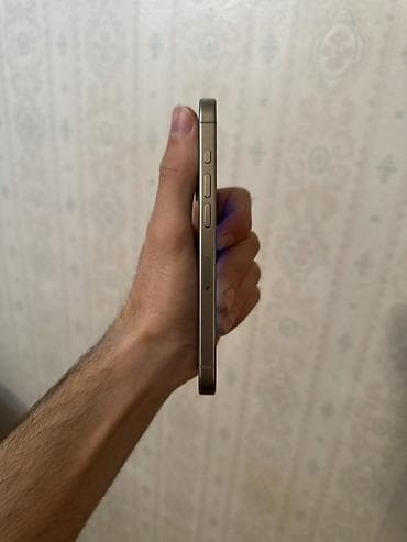 sazz problem: IPhone 15 Pro, 128 GB, Natural Titanium, Simsiz şarj — 3