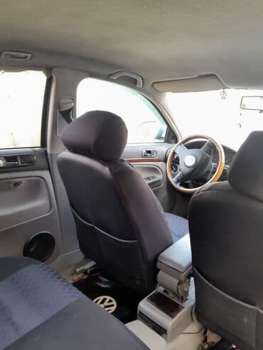 запчасти на фольксваген гольф 2: Volkswagen Passat: 1.8 l | 1998 il Sedan — 3