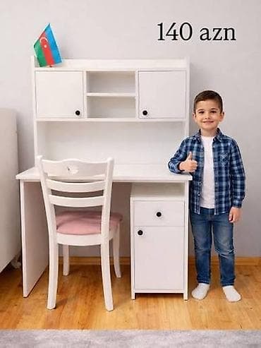 Oğlan və qız üçün, Yeni, Siyirməli, Yazı masası, Stulsuz