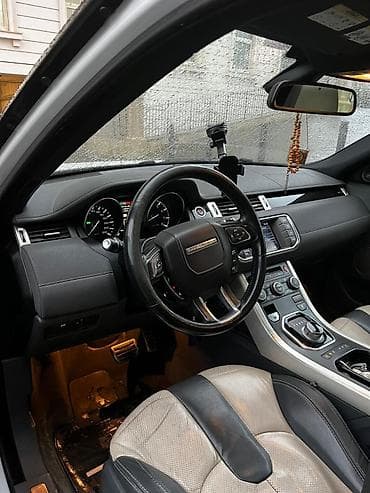 audi a5: Range Rover Evoque – ağ rəng, şəhər və ofroad üçün kompakt premium — 2