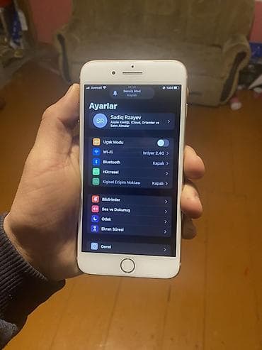 iphone 11 xirdalan: IPhone 8 Plus, Qızılı, Barmaq izi — 8