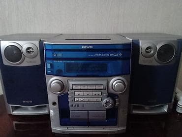 muzikalni sentir: Aiwa mini hi-fi stereo sistemi

real Alicia 50 azn isles veziyyetde — 1