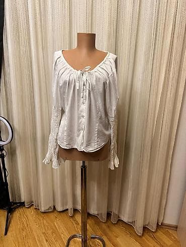 ağ papaq: Ağ rəngdə qadın bluzası.Clockhouse firmasi.Razmer 42-44 - Stil — 1