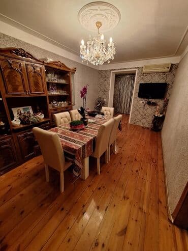 6 cı mikrorayon satılan evlər: Bakı, 8-ci kilometr, 3 otaqlı, Köhnə tikili, m. Neftçilər, 96 kv. m — 11