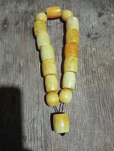Orjinal Kehreba Təsbeh Təsvir: - Rəng: Açıq-sarıdan tünd sarıya