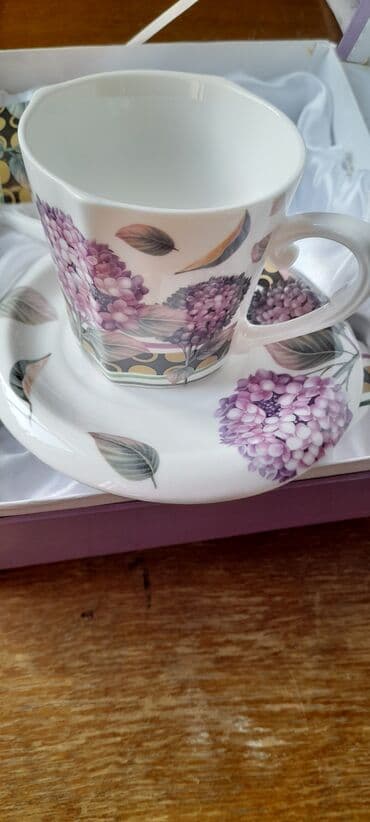 Qəhvə dəstləri və servizlər: Çay dəsti, rəng - Bənövşəyi, Farfor — 1