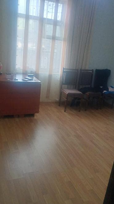 hövsanda həyət evi: Zabrat 1 mənzil evi kirayə verilir 250m Tək bəyə tək xanıma Ər arvda — 1