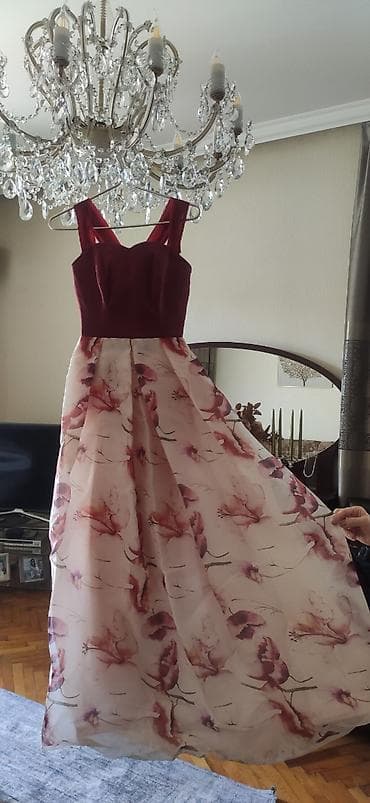 bil: Qadın ziyafət/libas paltarı məşhur modelyerin əl işi. ölçü S olab — 1
