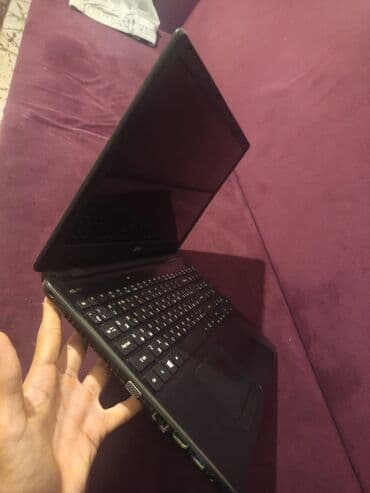 Kompüter ehtiyyat hissələri: Acer noutbuk - Brend/model: Acer (şəkildəki seriya etiketli korpus) - — 1