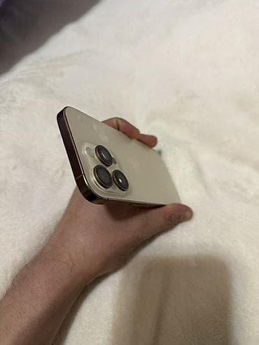 iphone 8 128: IPhone 16 Pro, Qızılı, Face ID — 4