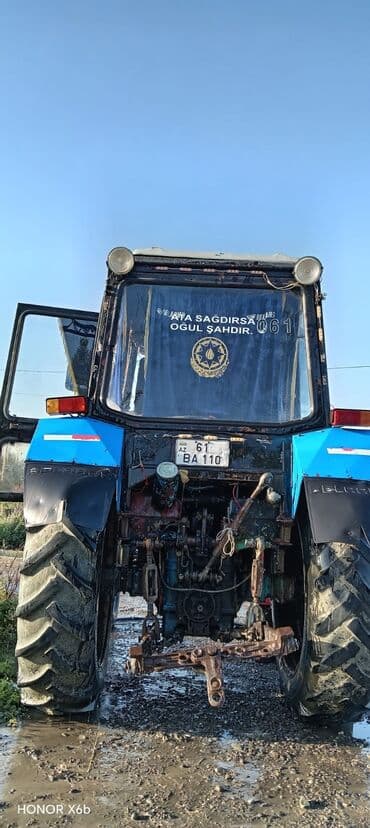 ucuz tap az traktorlar: Belarus MTZ traktoru - Güclü ön və arxa təkər komplekti, dərin — 2