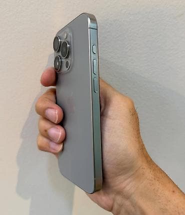 dubayski iphone 15 pro max: IPhone 15 Pro, 256 GB, Natural Titanium, Zəmanət, Kredit, Simsiz şarj — 4